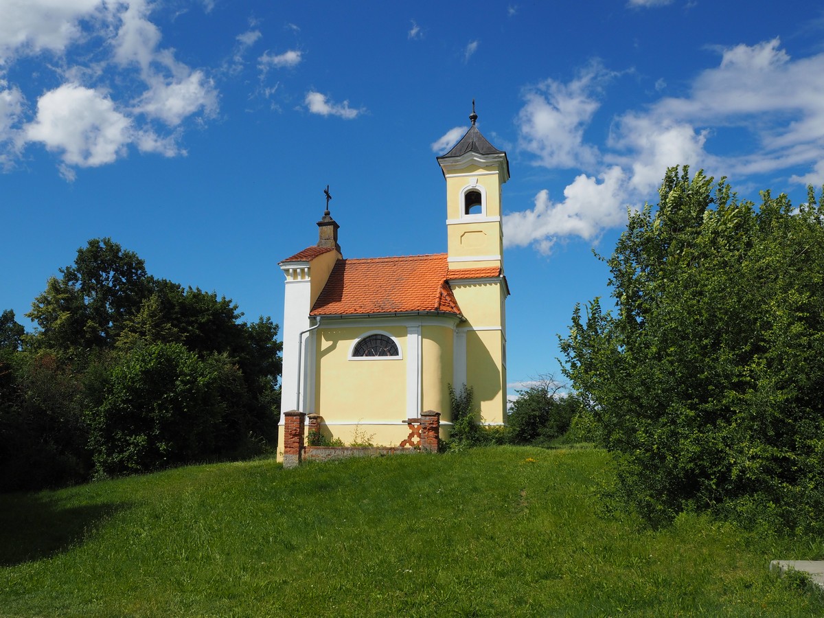 kaple Lnáře