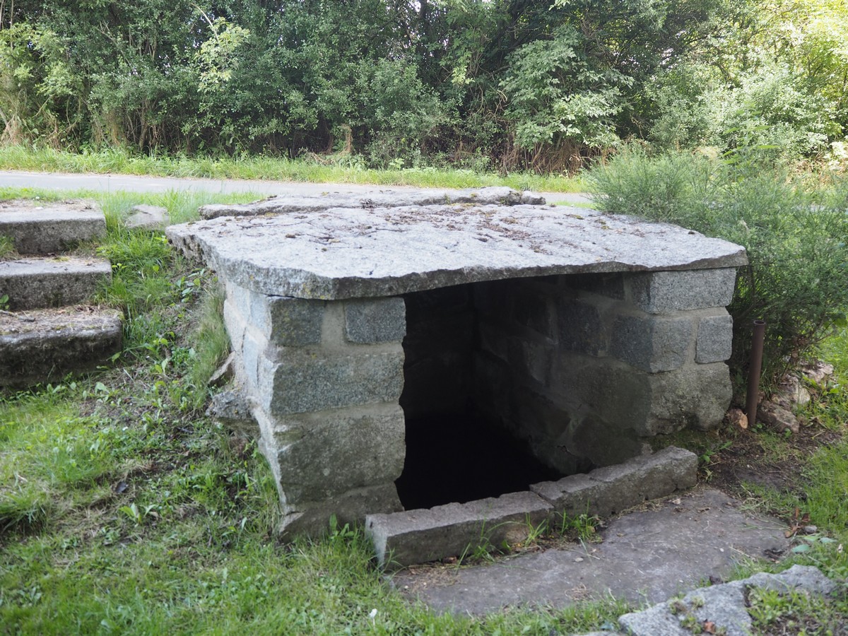 studánka u Kvášňovic